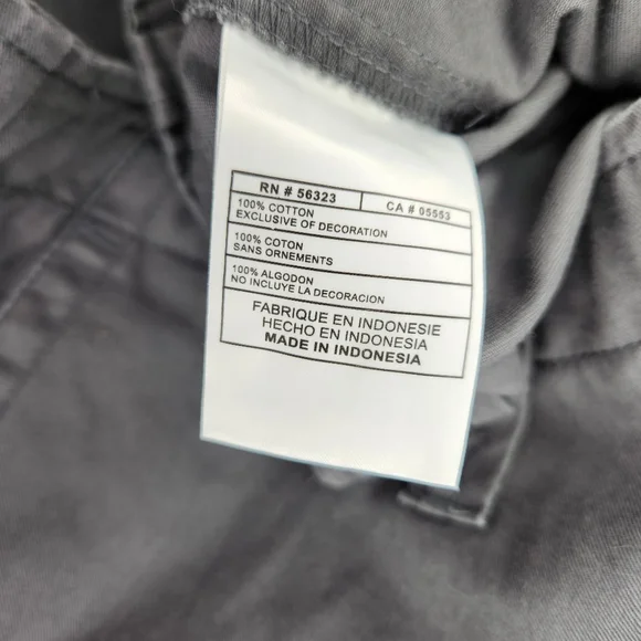 Nike Men's Gray Cargo Shorts Size XL - Picture 4 of 9